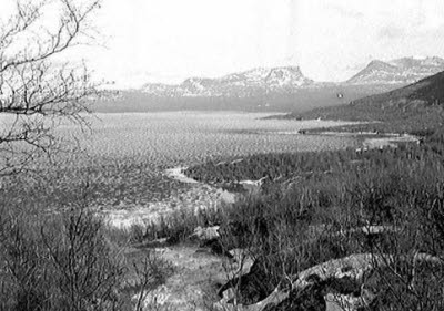 Torneträsk med Lapporten i bakgrunden