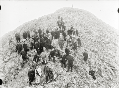 HjalmarLundbohm med studiegrupp på Kiirunavaara 1901