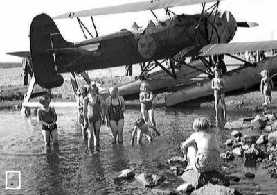 Sjöflygplan vid Luossajärvis strand