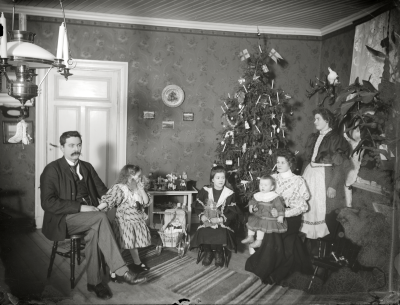 Julfirande hos Kirunafamilj.